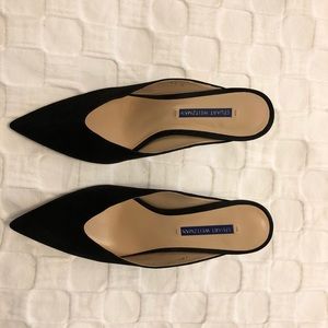 8.5W Stuart Weitzman “Lulah” backless heel